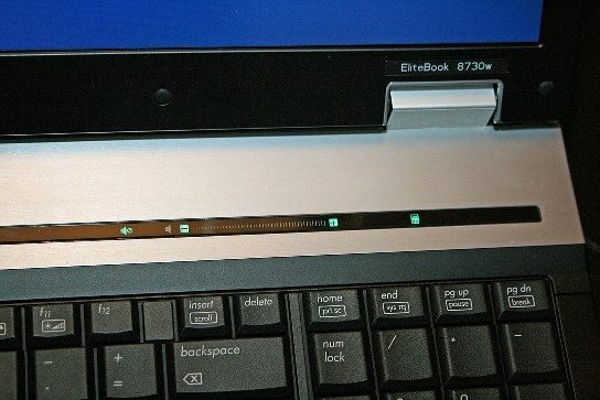 HP EliteBook Workstation 8730w - Core 2 - Thế hệ 2