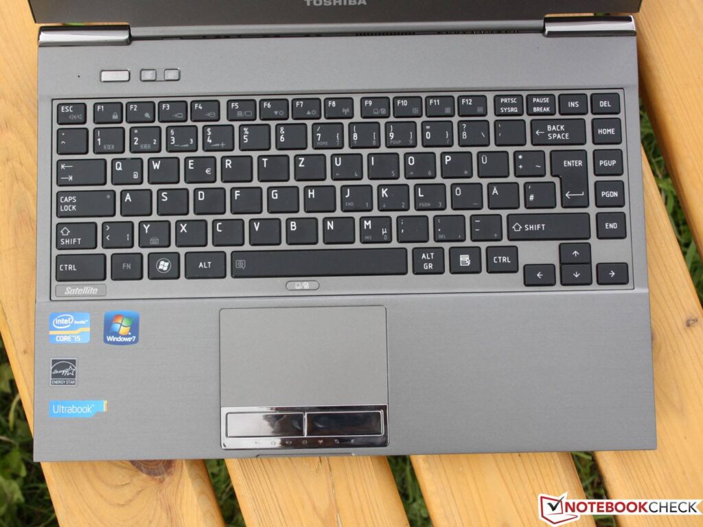 Laptop Giá Sỉ – Phân Phối Cung Cấp Laptop Mới Cũ – Mua Bán Laptop Nhập Khẩu – Thanh Lý Laptop – Laptop Chính Hãng – Cho Thuê Laptop Xách Tay – Laptop Cũ Giá Rẻ – Laptop Mới Giá Tốt – Laptop Giá Rẻ – Laptop Uy Tín – Laptop TPHCM – Laptop Sài Gòn (HCM) – Laptop Cũ Mới Giá Rẻ